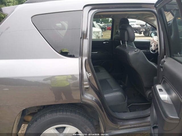 2017 JEEP COMPASS LATITUDE 8