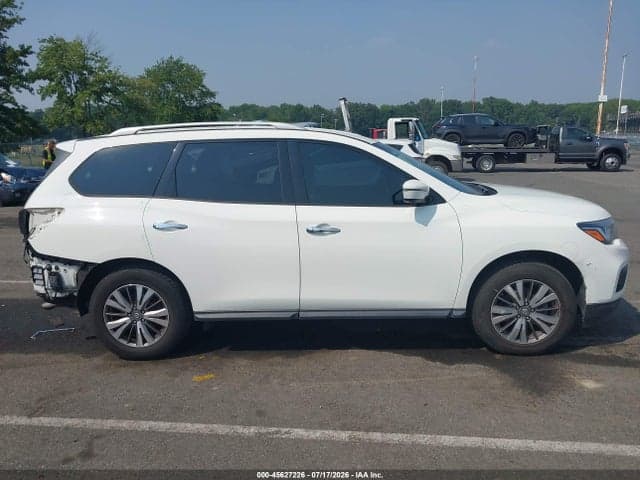 2018 NISSAN PATHFINDER SL 13