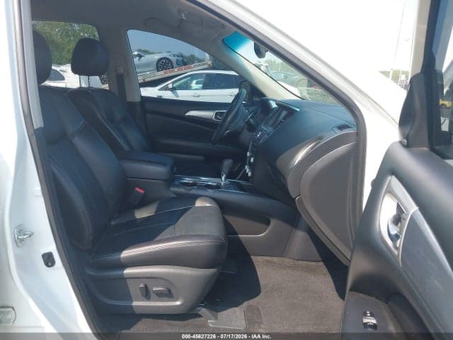 2018 NISSAN PATHFINDER SL 5