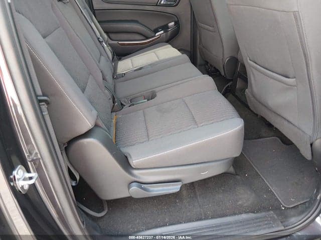 2017 CHEVROLET SUBURBAN LS 8