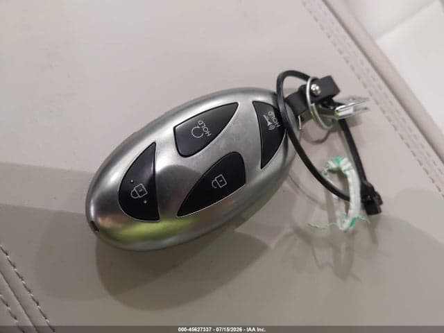 2025 HYUNDAI SANTA FE SE 11