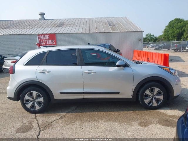 2019 KIA NIRO FE 14