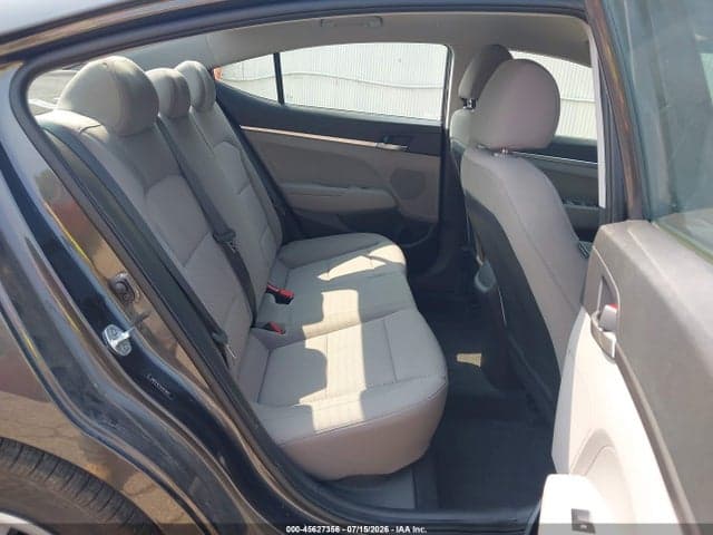 2020 HYUNDAI ELANTRA SE 8