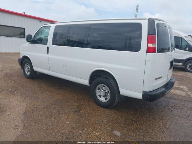 2017 CHEVROLET EXPRESS 2500 LS 3