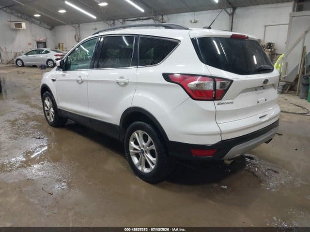 2017 FORD ESCAPE SE 3