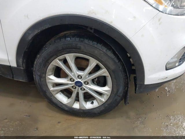 2017 FORD ESCAPE SE 6