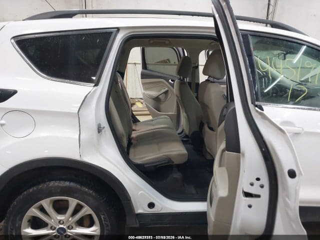 2017 FORD ESCAPE SE 8