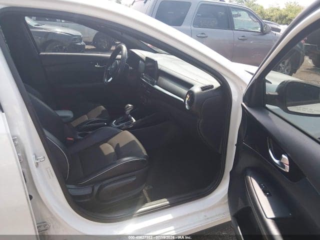 2021 KIA FORTE GT-LINE 5