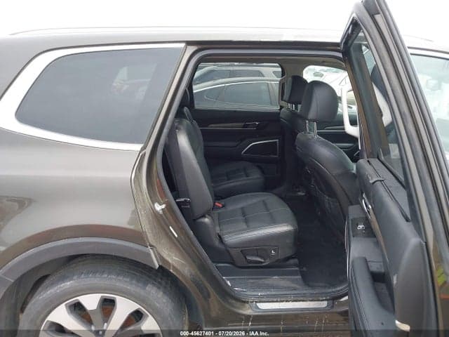 2021 KIA TELLURIDE EX 8