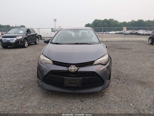 2018 TOYOTA COROLLA LE 12