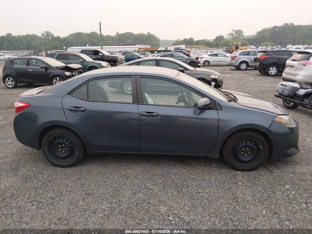 2018 TOYOTA COROLLA LE 13