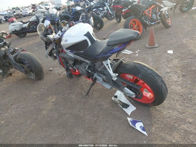 2022 APRILIA RS 660 FACTORY LIMITED EDITION 3