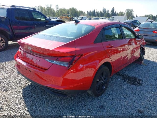 2023 HYUNDAI ELANTRA SEL 4