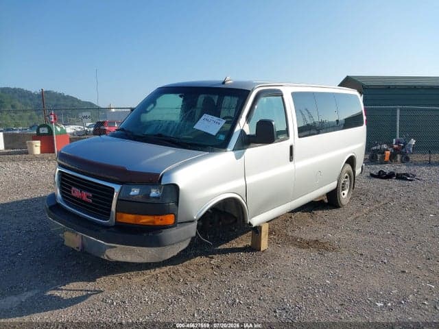 2017 GMC SAVANA 2500 LT 2