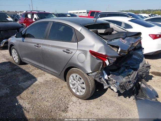 2021 HYUNDAI ACCENT SE 3