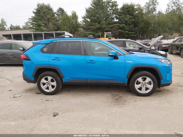 2019 TOYOTA RAV4 HYBRID XLE 13