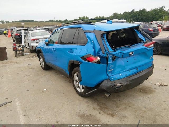 2019 TOYOTA RAV4 HYBRID XLE 3