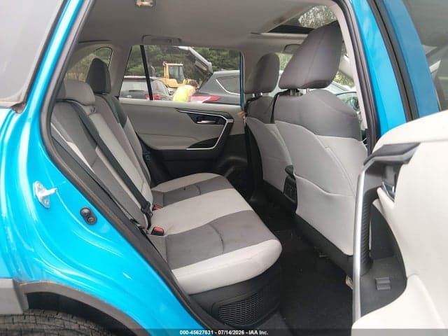 2019 TOYOTA RAV4 HYBRID XLE 8