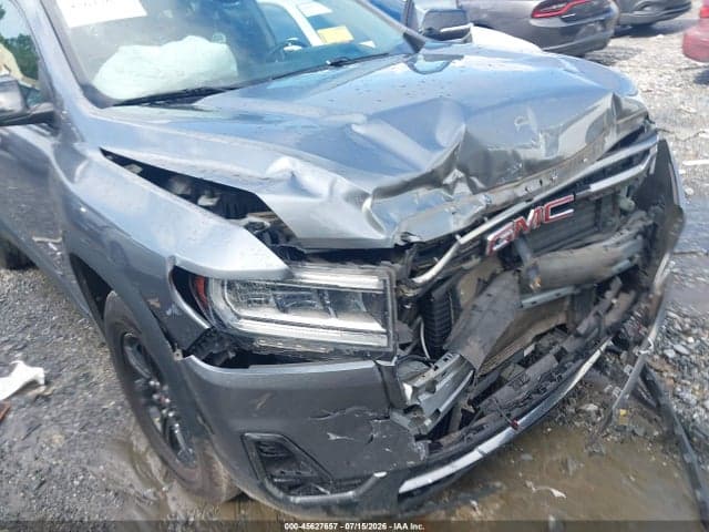 2022 GMC ACADIA AWD AT4 6