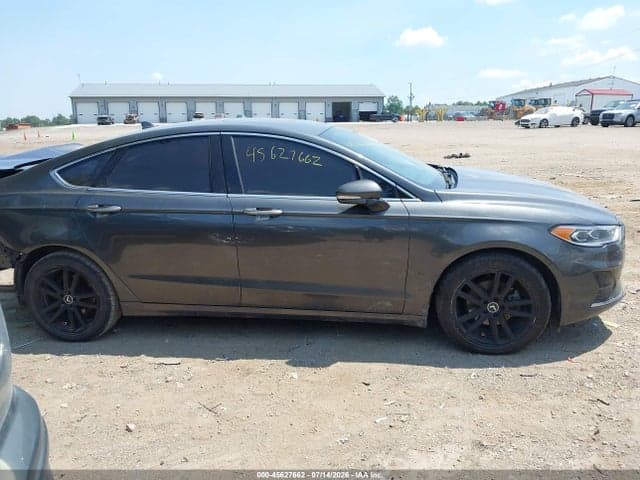 2019 FORD FUSION SEL 14