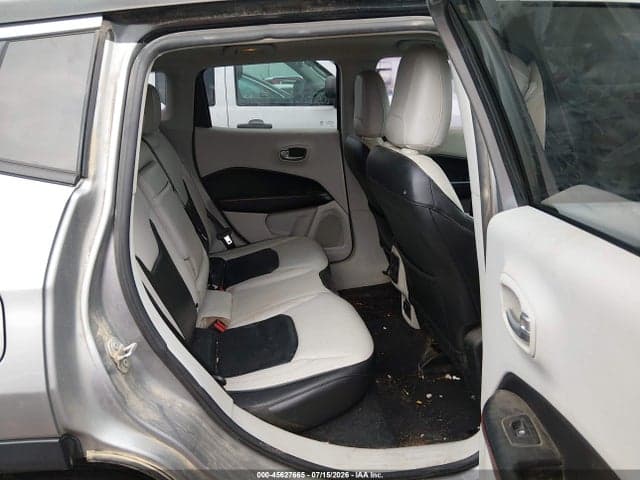 2018 JEEP COMPASS LIMITED 4X4 8