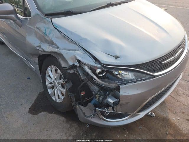 2018 CHRYSLER PACIFICA TOURING L PLUS 6