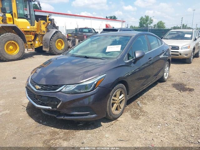 2017 CHEVROLET CRUZE LT AUTO 12