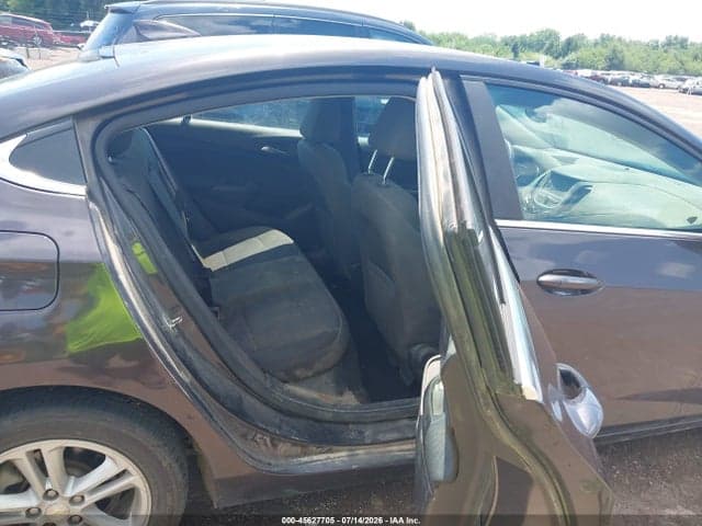 2017 CHEVROLET CRUZE LT AUTO 8