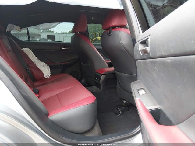 2023 LEXUS IS 300 8