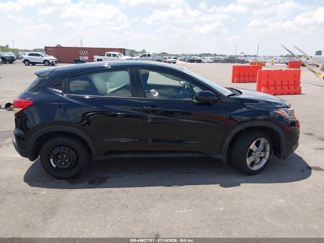 2022 HONDA HR-V 2WD LX 14