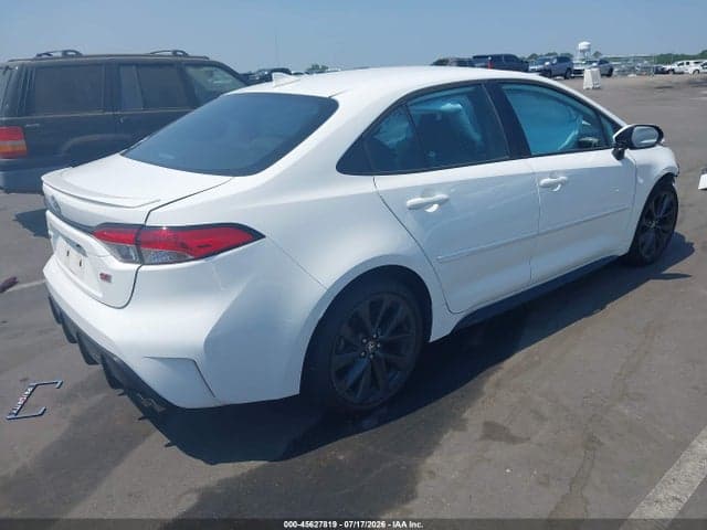 2024 TOYOTA COROLLA SE 4