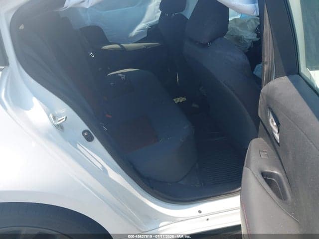 2024 TOYOTA COROLLA SE 8