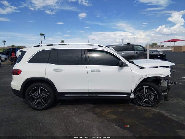 2026 MERCEDES-BENZ GLB 250 14
