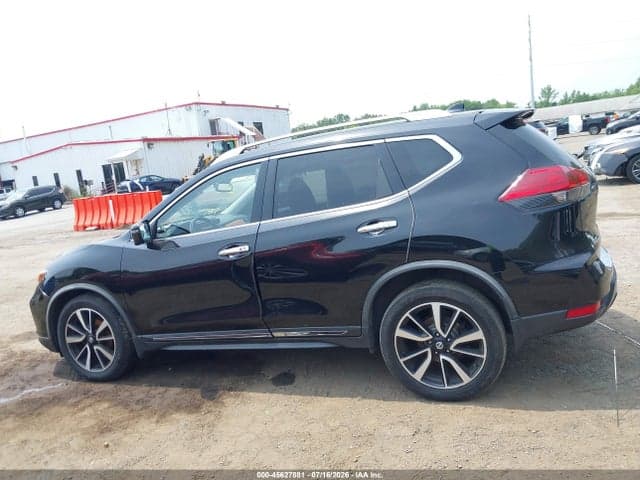 2017 NISSAN ROGUE SL 14