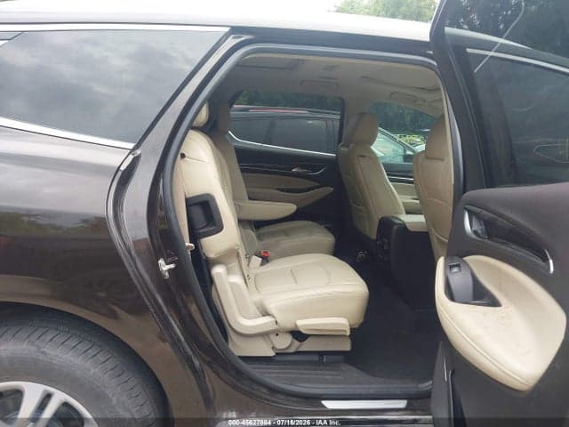 2018 BUICK ENCLAVE ESSENCE 8