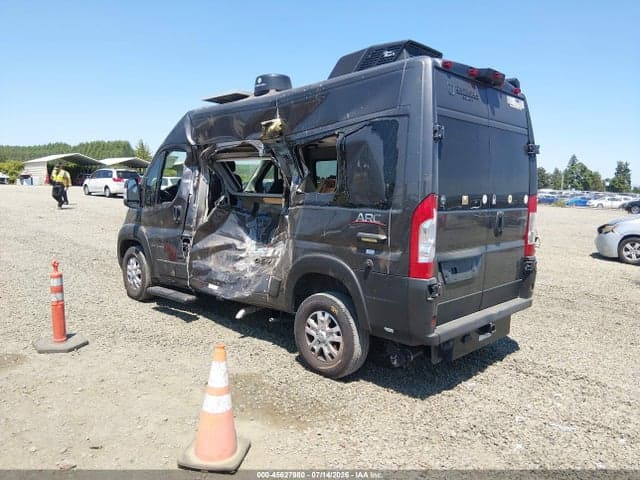 2025 RAM PROMASTER 1500 3