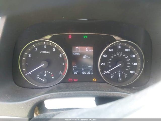 2017 HYUNDAI ELANTRA SE 7