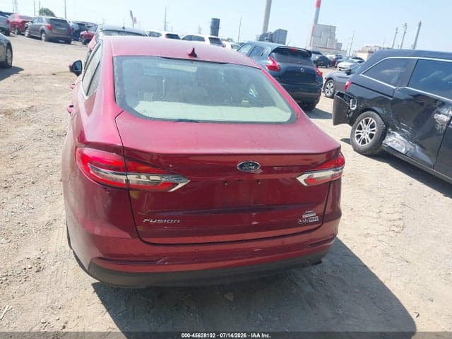 2019 FORD FUSION SE 16