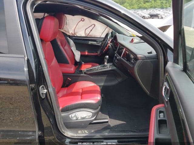 2020 PORSCHE MACAN 5