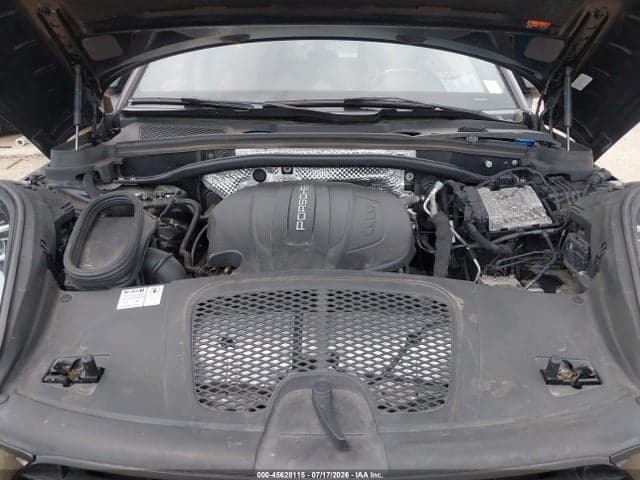 2020 PORSCHE MACAN 10