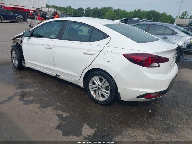 2020 HYUNDAI ELANTRA SEL 3