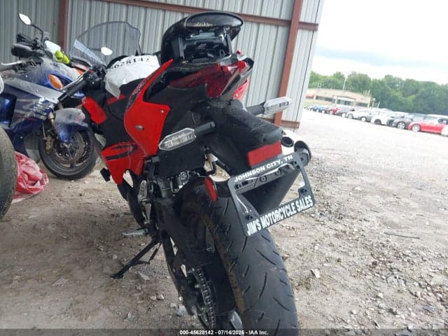 2025 KAWASAKI EX500 A/B 3