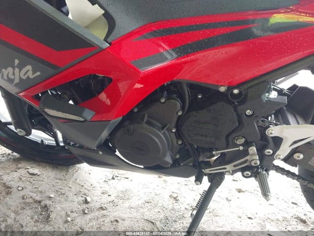 2025 KAWASAKI EX500 A/B 9