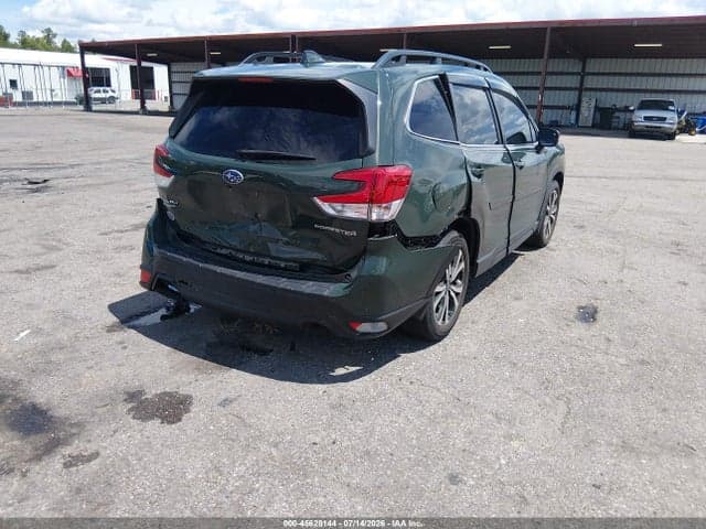 2023 SUBARU FORESTER LIMITED 4