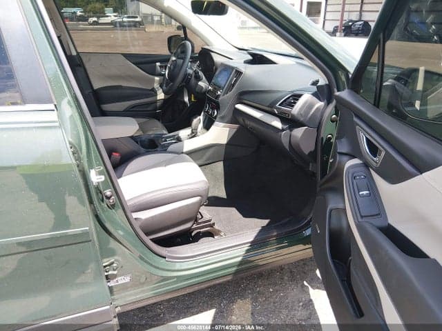 2023 SUBARU FORESTER LIMITED 5
