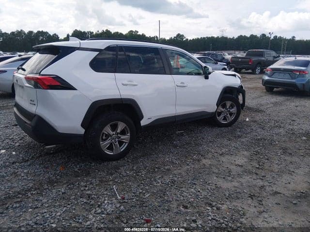 2022 TOYOTA RAV4 HYBRID XLE 4