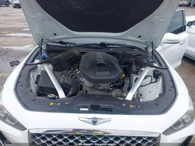 2020 GENESIS G70 2.0T RWD 10