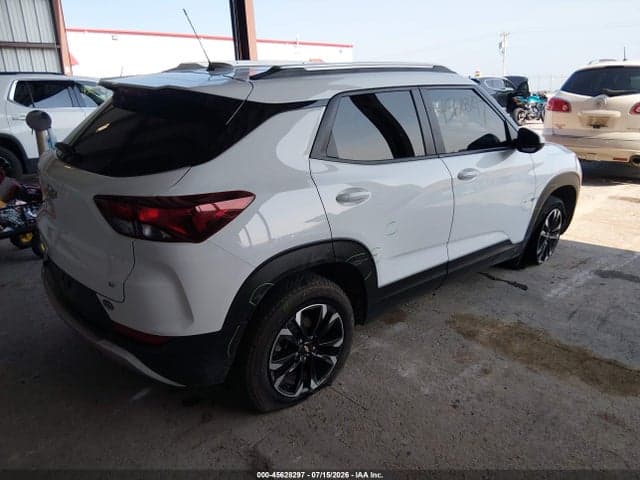 2021 CHEVROLET TRAILBLAZER AWD LT 4