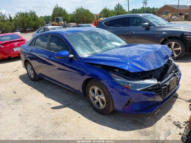 2023 HYUNDAI ELANTRA SE 1