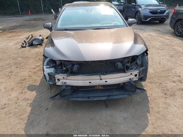 2018 TOYOTA CAMRY XLE 6